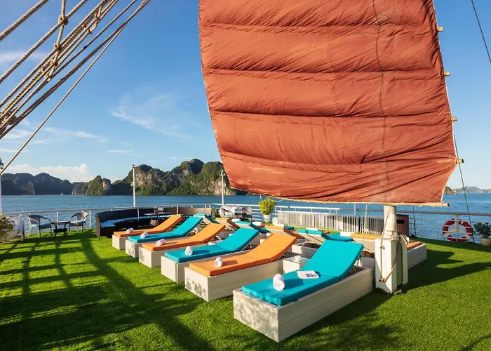 Lotus Boutique Cruise 5* Ha Long