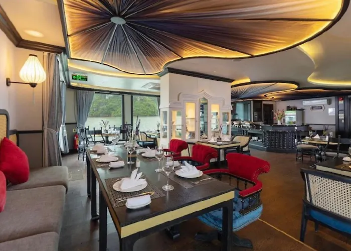 Lotus Boutique Cruise 5*