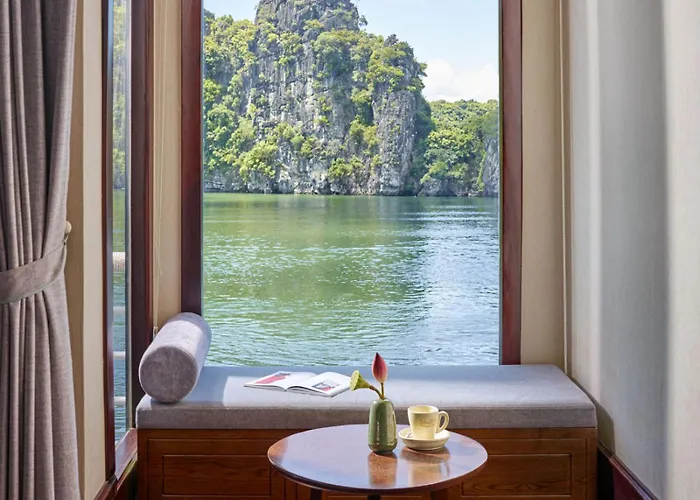  Lotus Boutique Cruise 5*