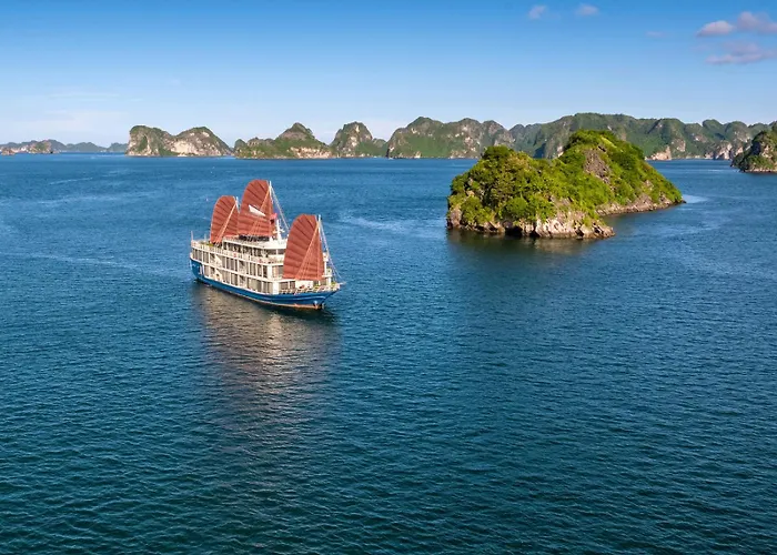 Lotus Boutique Cruise  5*